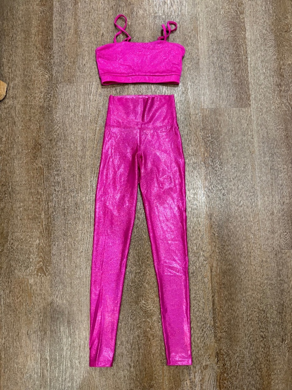 Beach Riot Metallic Hot Pink Shimmer Activewear Set - Top (S) & Leggings (XS)
